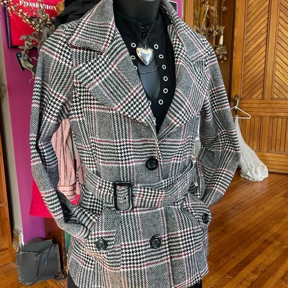 Dollhouse Jackets Coats Nyc Dollhouse White Black Red Plaid